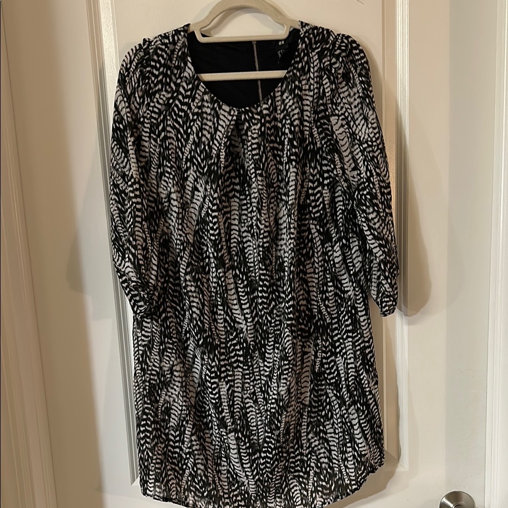 H&M Black and White Mini Dress